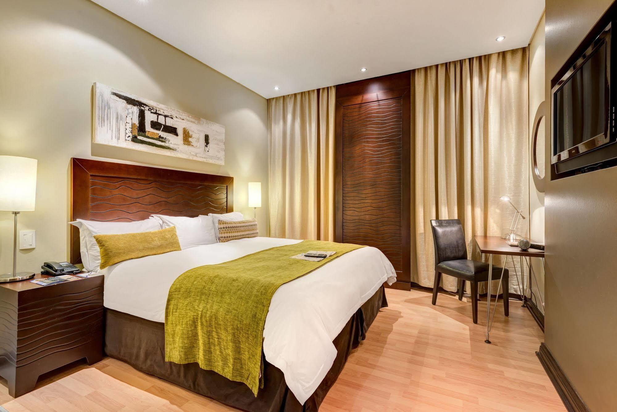 Protea Hotel By Marriott Transit O.R. Tambo Airport Kempton Park Luaran gambar